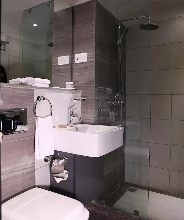 Amaya Bareli Quarto foto